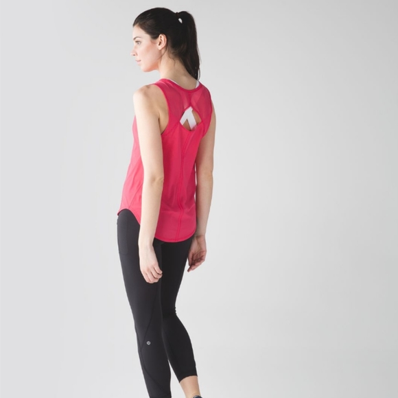 lululemon athletica Tops - Lululemon Sculpt Tank in Boom Juice